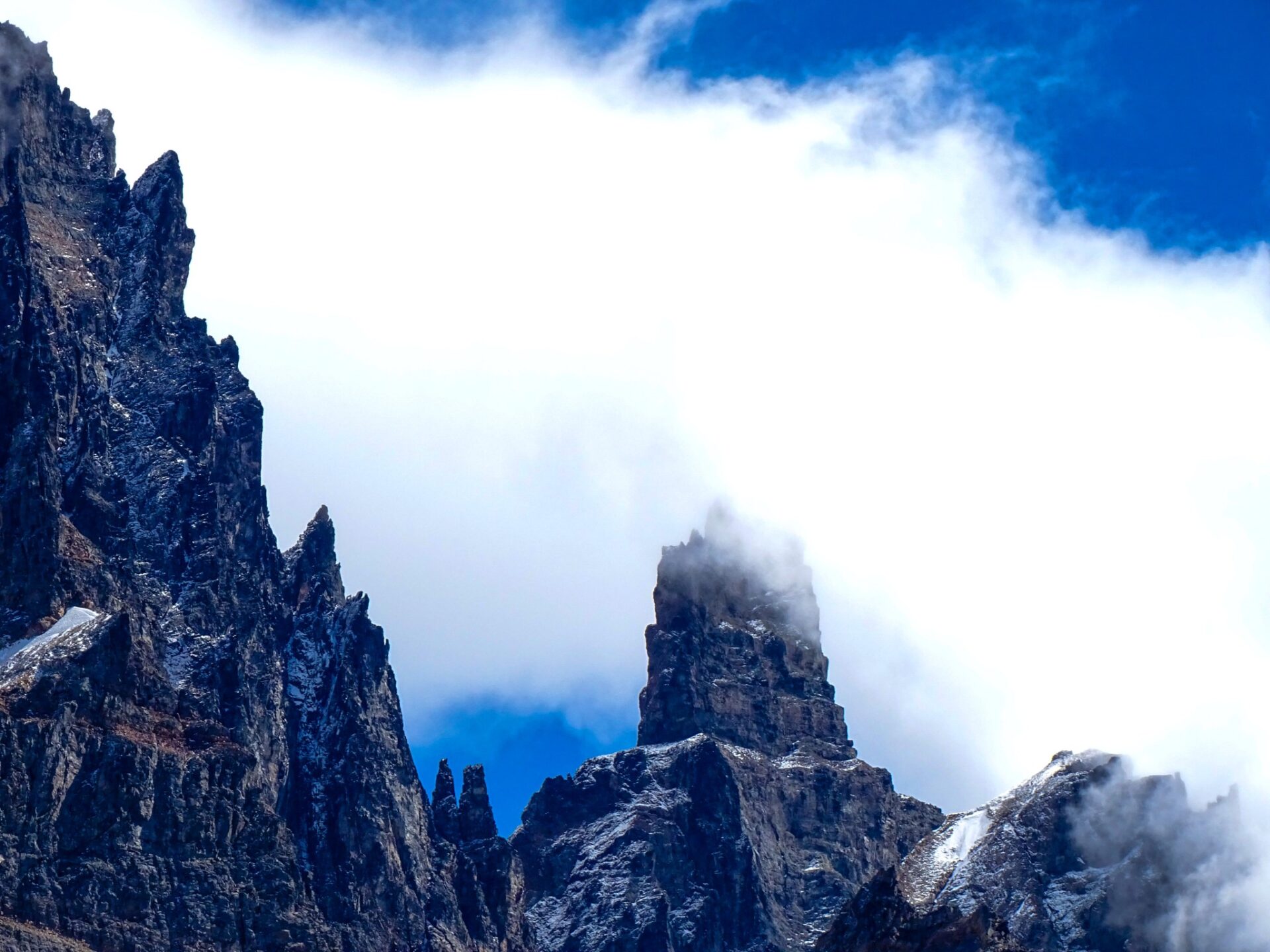 Mountain landscape photography in Cerro Castillo by Daniel Culloty